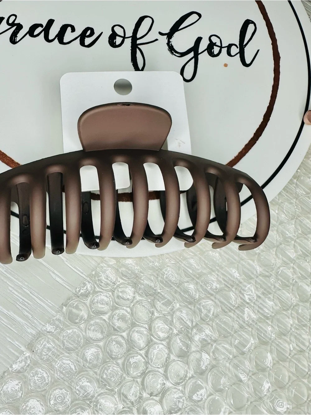(3-Pack) Matte Hair Claw Clip - Black, Brown & Blush